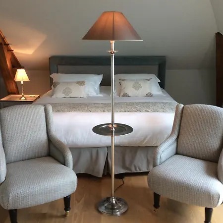 Chambres D'hotes Le Presbytere Bed & Breakfast *